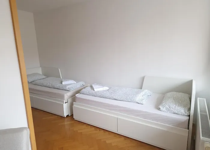 Heart Of With Free Parking Apartamento *