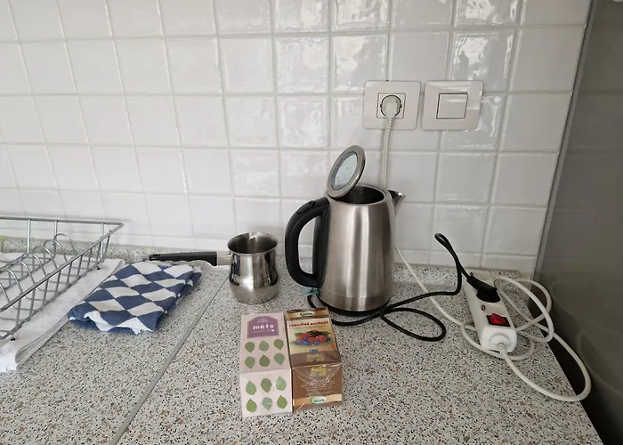 Апартаменти Heart Of With Free Parking